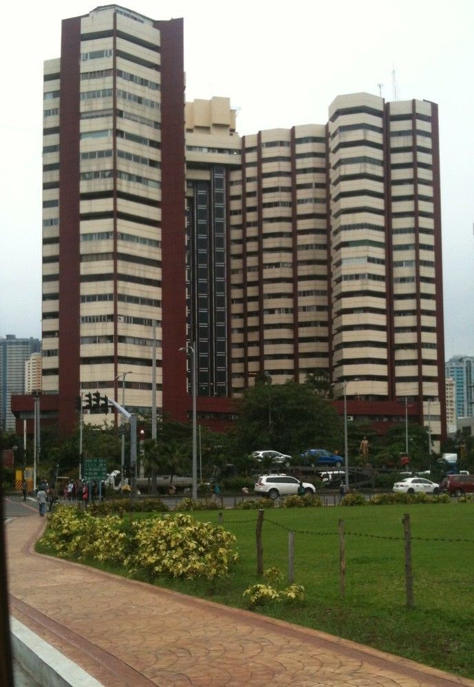 Manila Bay Serviced Apartments Bagian luar foto